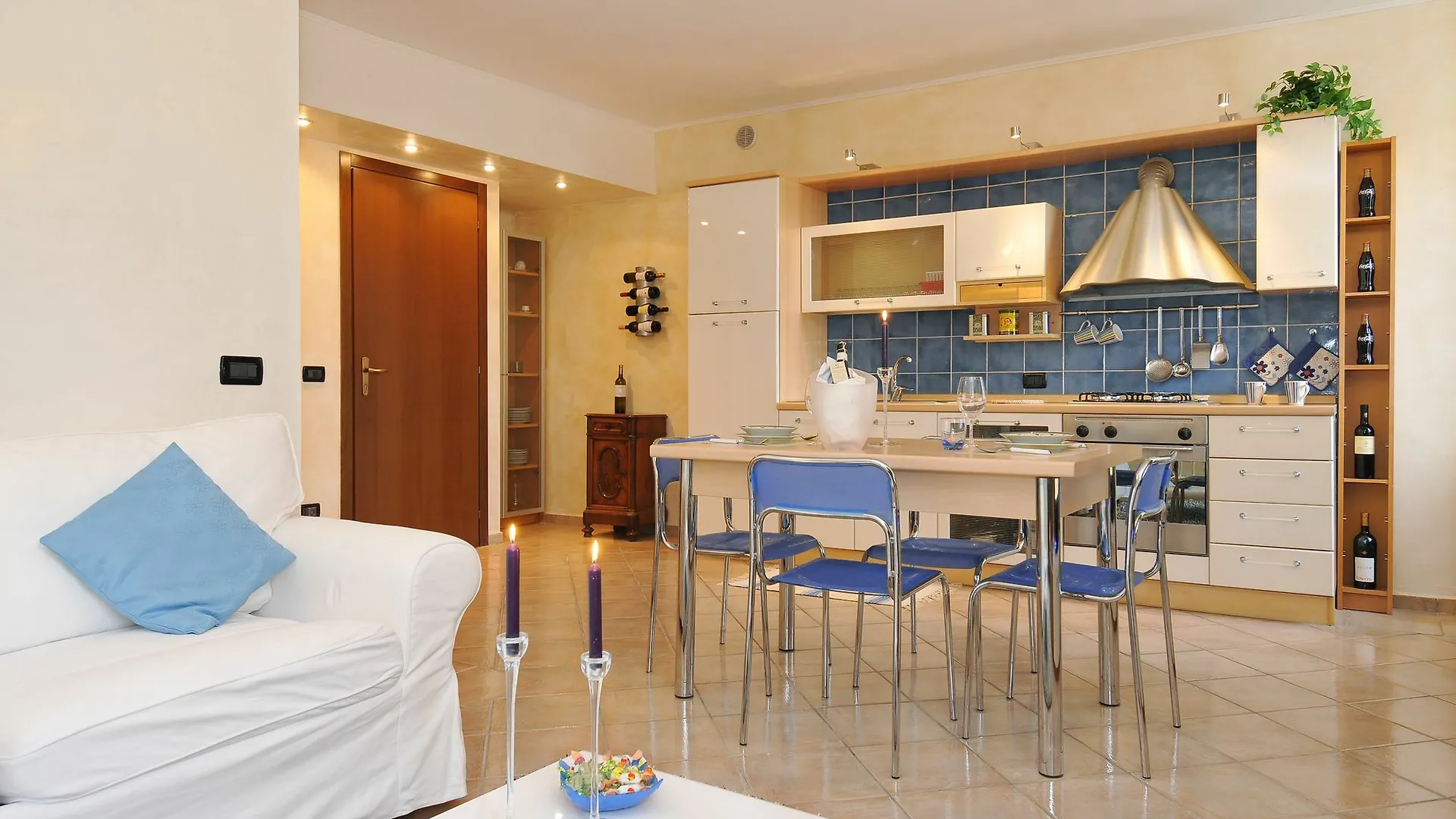 *** Aparthotel Antiche Rive Holidays Apartments Italy